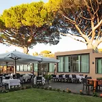 Hotel Desiree 4*