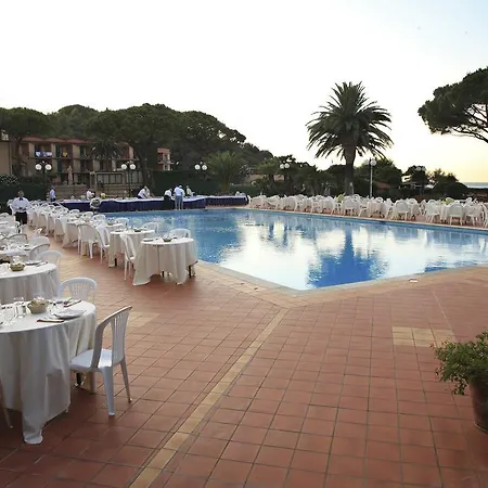 Desiree Hotel
