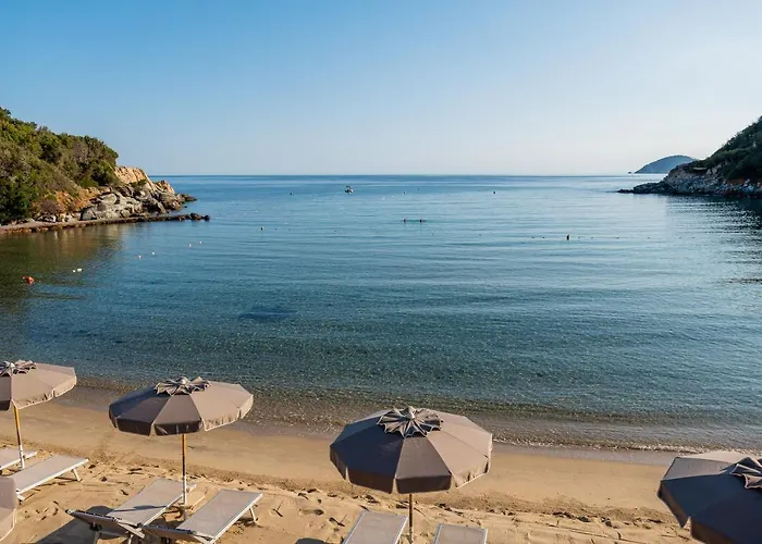 Desiree Отель 4*