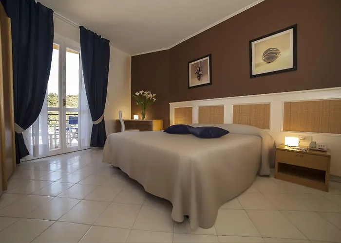 Desiree 4* Проккио