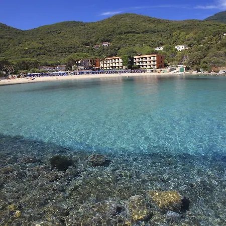 Desiree ホテル プロッキオ